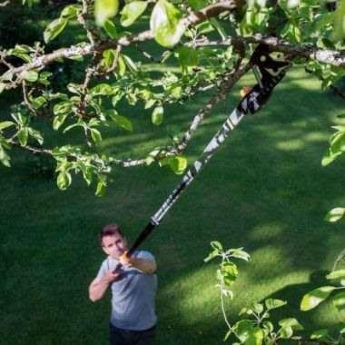 FISKARS - ΚΛΑΔΕΥΤΗΡΙ ΚΟΡΥΦΗΣ ΤΗΛΕΣΚΟΠΙΚΟ UPX86 2,4-4,0m Φ32mm με ΠΡΙΟΝΙ - 102364102 FISKARS - ΚΛΑΔΕΥΤΗΡΙ ΚΟΡΥΦΗΣ ΤΗΛΕΣΚΟΠΙΚΟ UPX86 2,4-4,0m Φ32mm με ΠΡΙΟΝΙ - 102364102