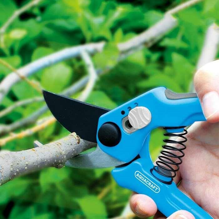 Products  AquaCraft-Gardening Tools