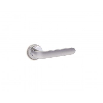 CONVEX - 2215 ROR PAIR OF DOOR HANDLES WITH ROSETTE AND KEY MOUTHPIECES CHROME - 2215-S04S04