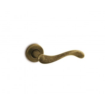 CONVEX - 425 ROR PAIR OF DOOR HANDLES WITH ANTIQUE BRASS ROSETTE AND KEY MOUTHPIECES - 425-S83S83
